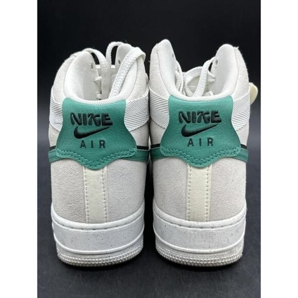 Nike Air Force 1 SE High 82 Neptune Green Tributes Silhouette’s 40th Anniversory - Picture 4 of 11